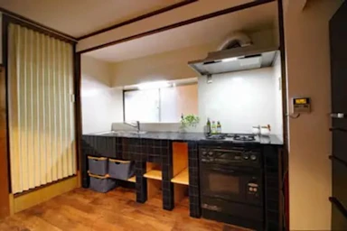 暖炉のある家 こだわりのキッチン&玄関