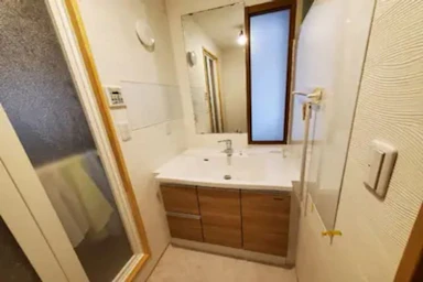 【20〜50万円】新しい洗面台に交換!