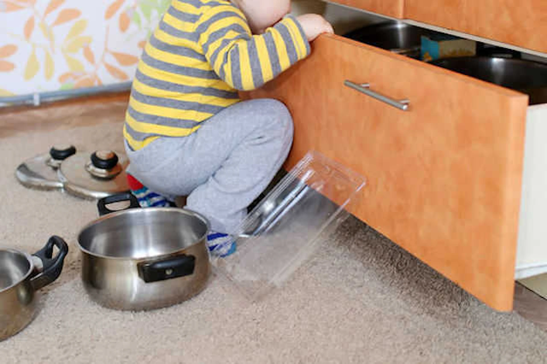 一番下など、引き出しの一部は「開けてOK」にする