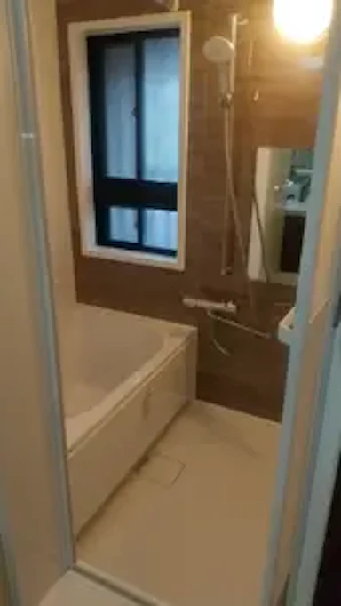  LIXIL リノビオVシリーズのバスルームにリフォーム