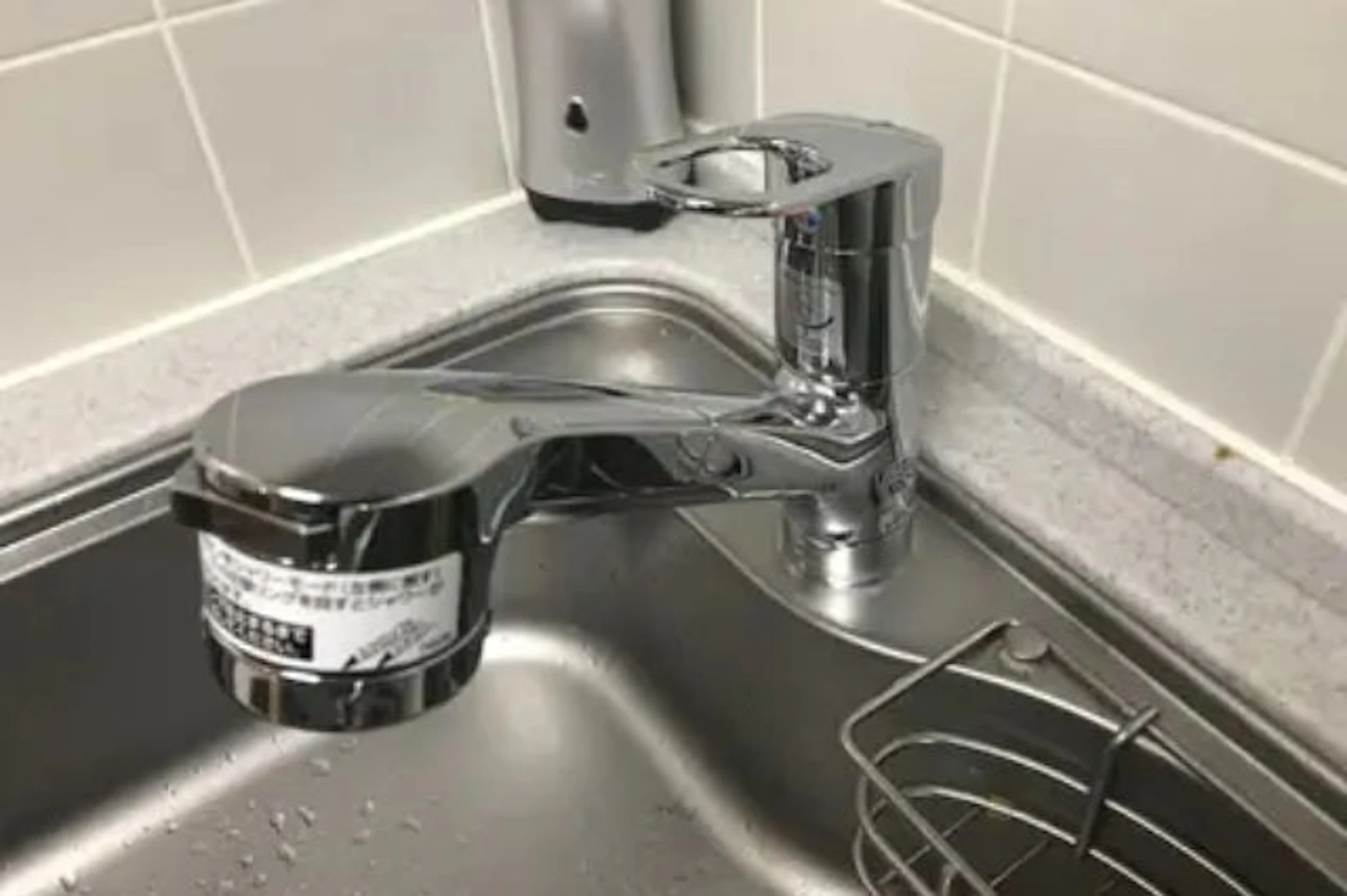 蛇口の交換TOTO事例