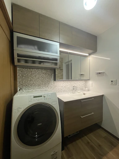 【約140万円】美しさと機能性を兼ね備えた洗面台 TOTOエスクア