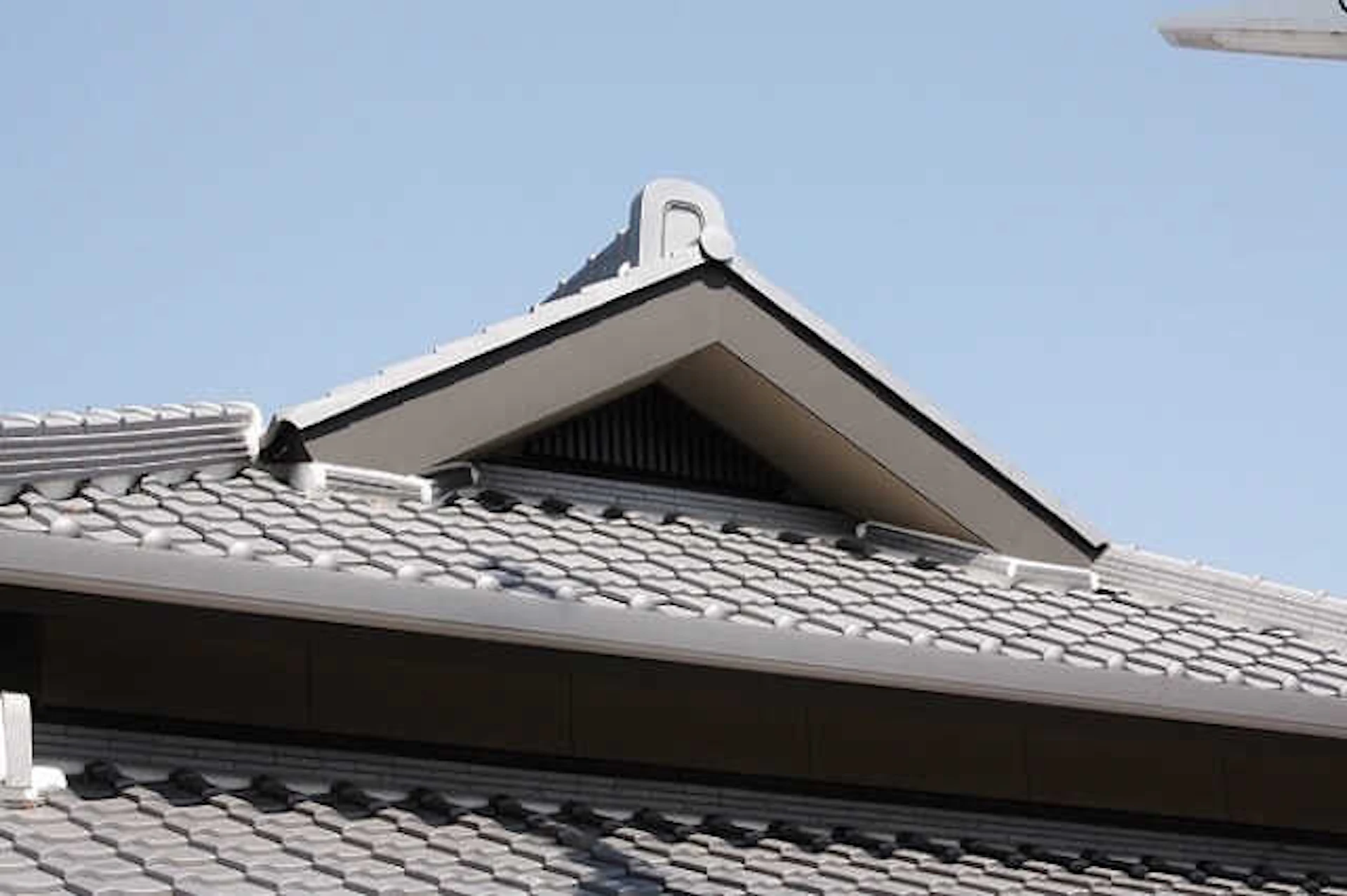 無釉薬瓦(いぶし瓦・素焼き瓦など)