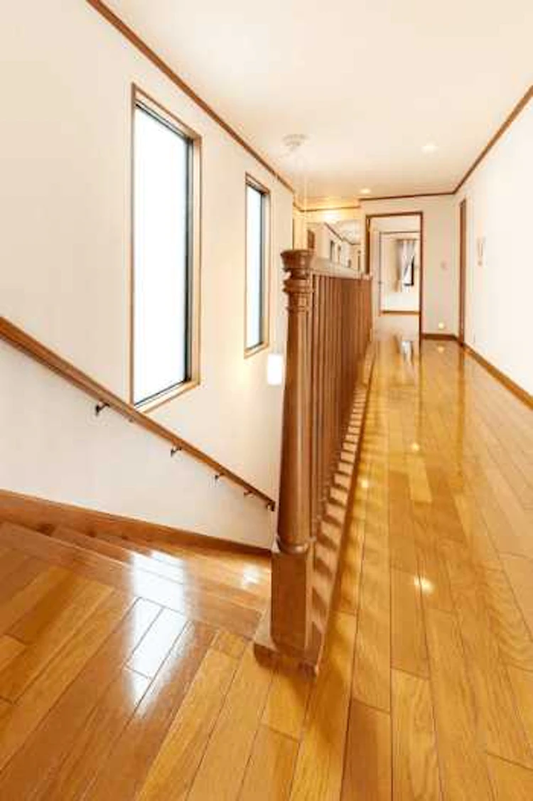 3.汚れ防止機能付きクロスがお役立ち