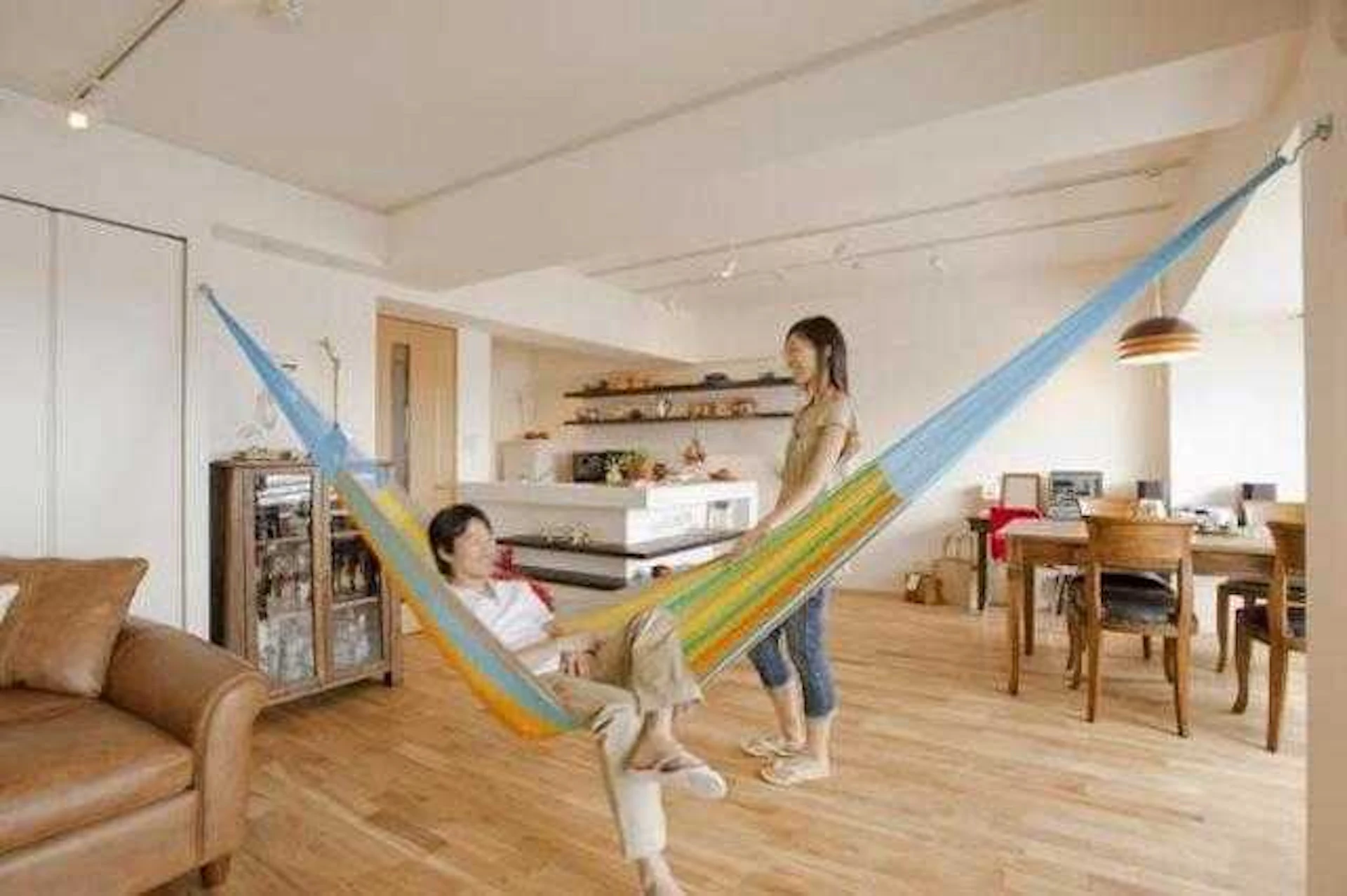 ④庭やリビングなどに、遊び場があると理想的