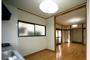 大人数で食事のできるダイニング