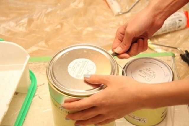 硬化剤は2液型の塗料に必須！特徴や必要性、利用の注意点を知ろう！