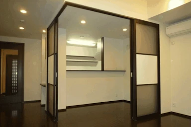 ダイニングに間仕切り設置<49万円>