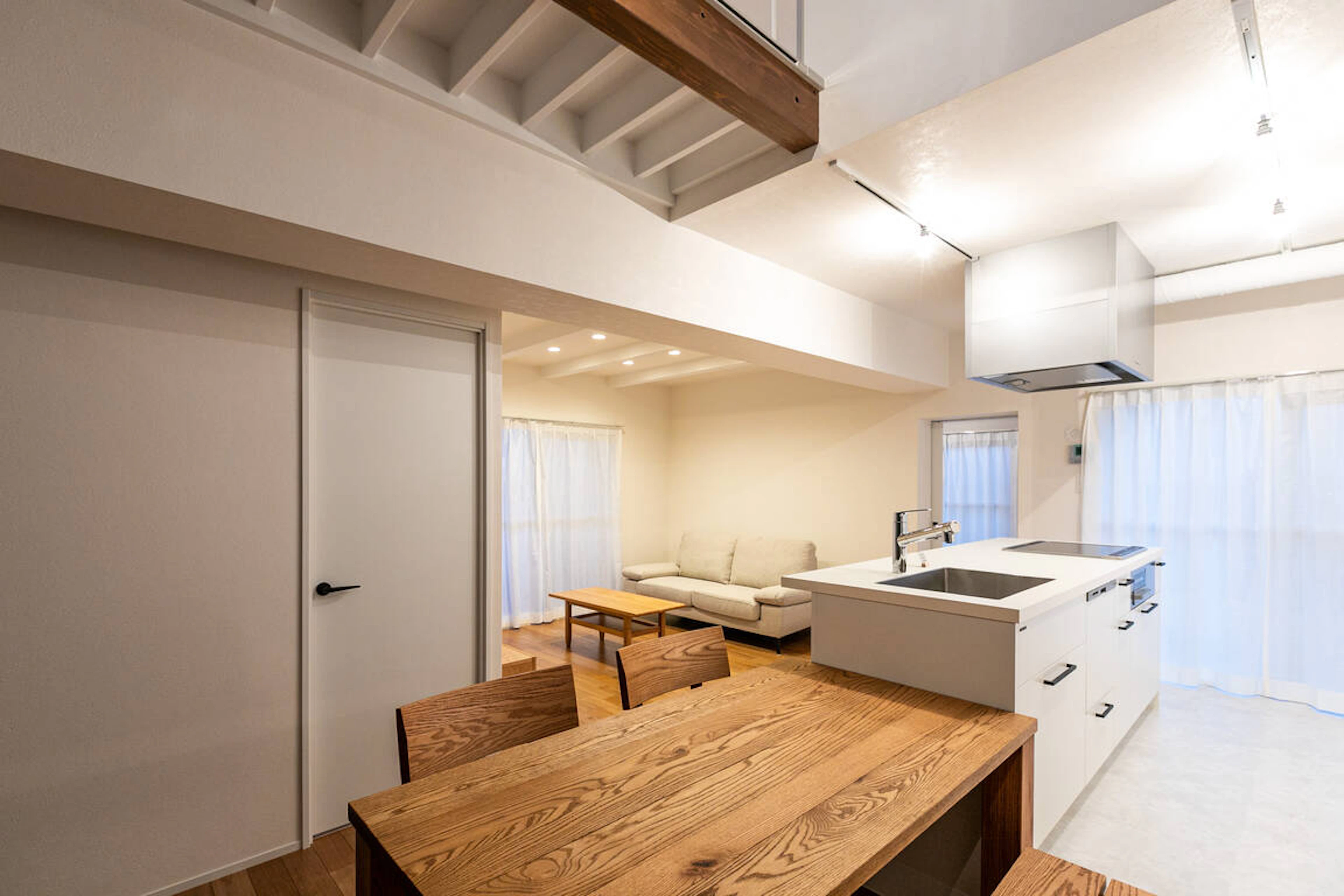 事例2 風通しの良い広々空間