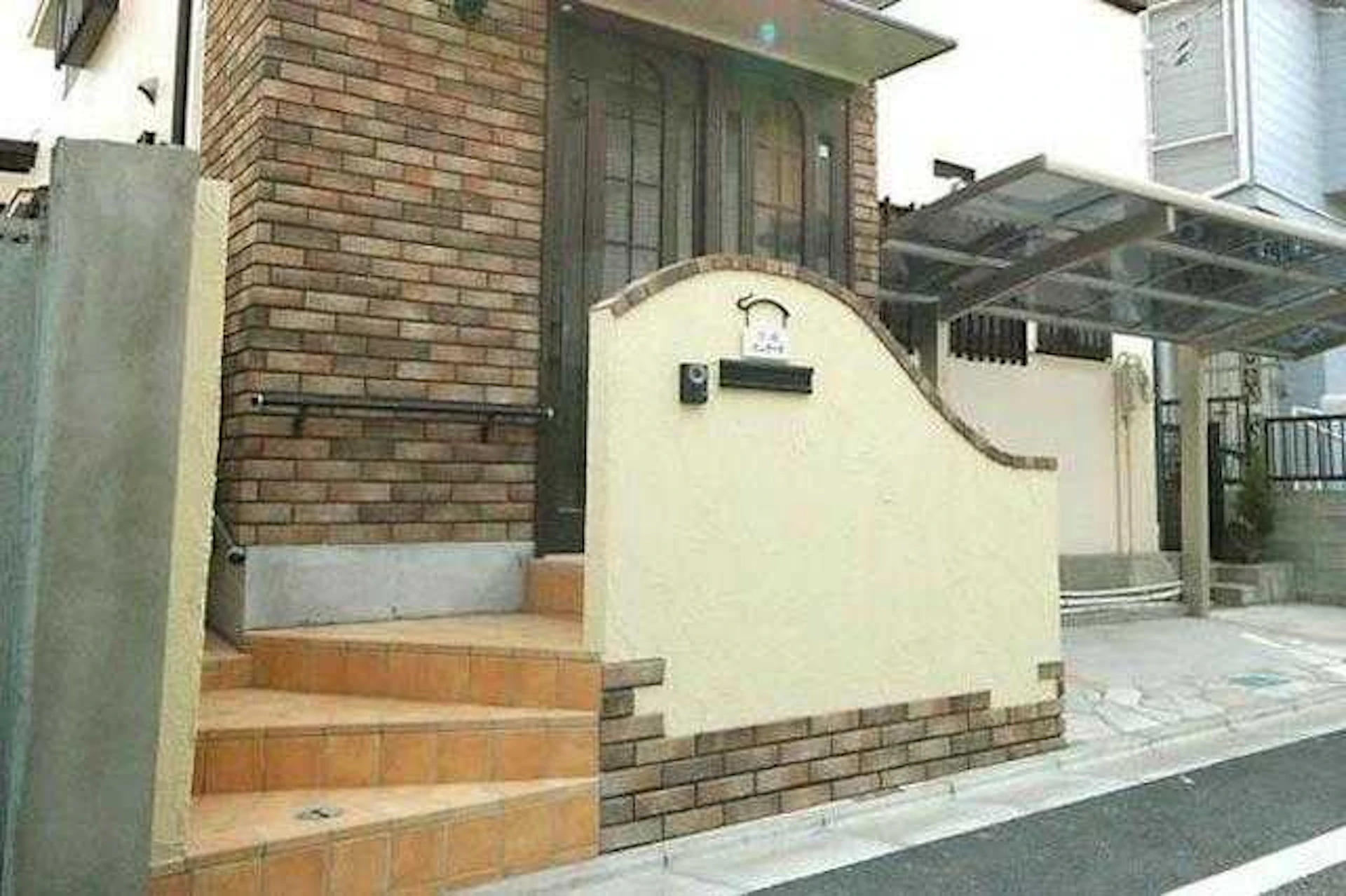 匠の技で狭いスペースも有効利用