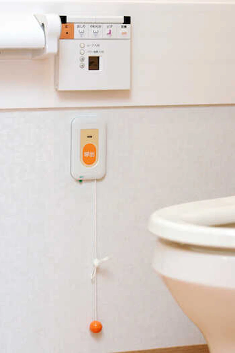 11.緊急呼び出しボタンもあるといい