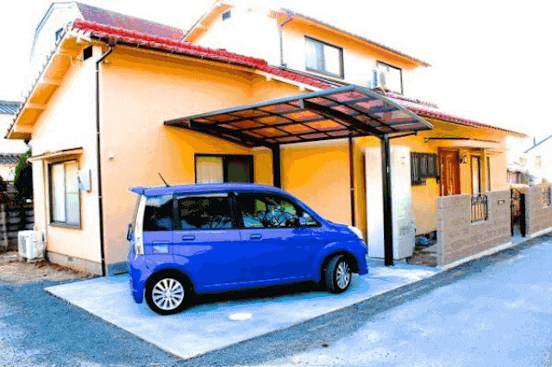 事例4 水回り工事・耐震改修と一緒に駐車スペースも確保