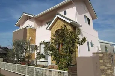 輸入住宅を塗装