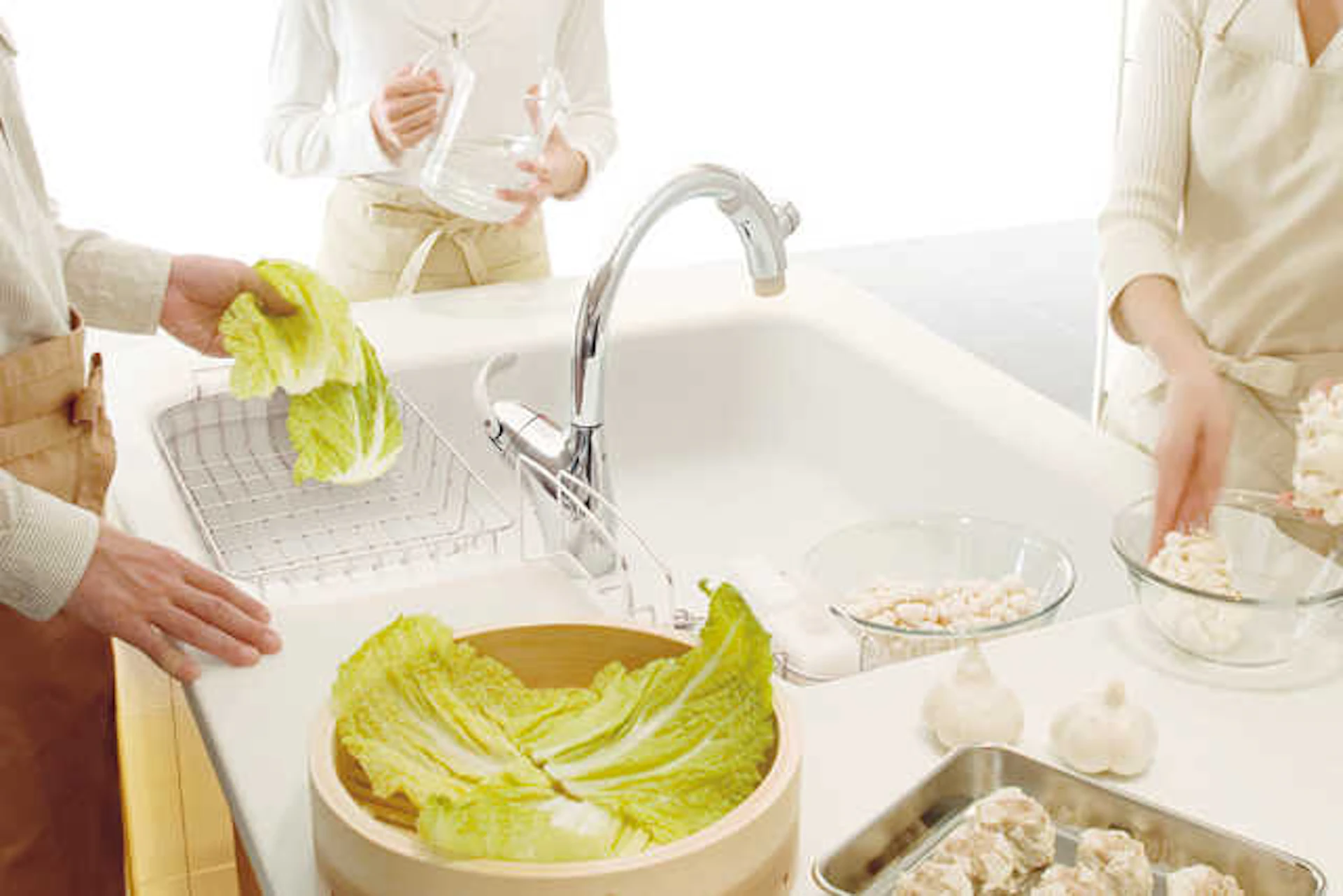 楽しく使えるV字型シンク