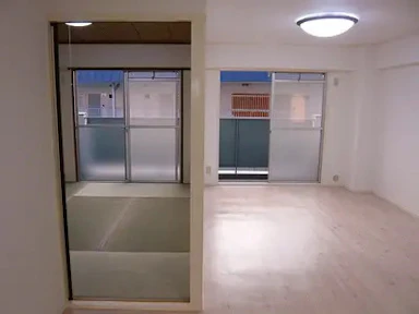 [157万円] 間取り変更でリビングを広く