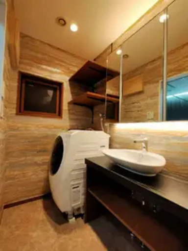 LEDライトの付きの海外ホテルライクな造作洗面台