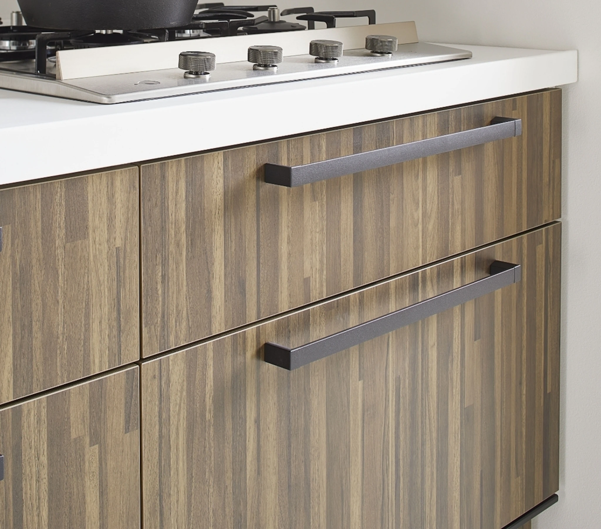 おすすめ機能② スタイリッシュなグリルレスコンロ