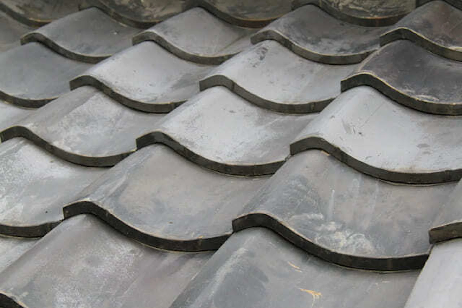 セメント瓦の見分け方