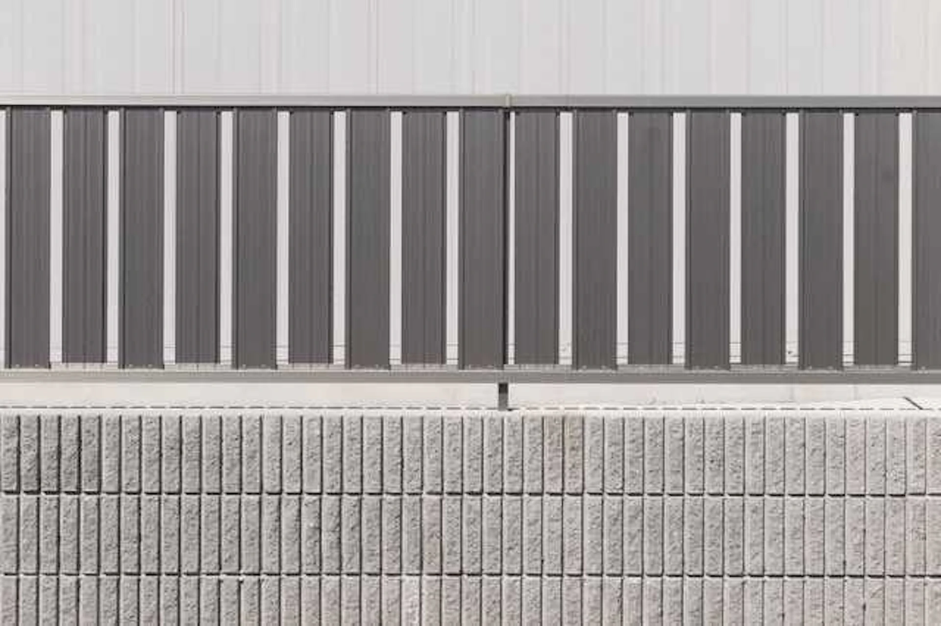 目隠しフェンスの価格・費用相場