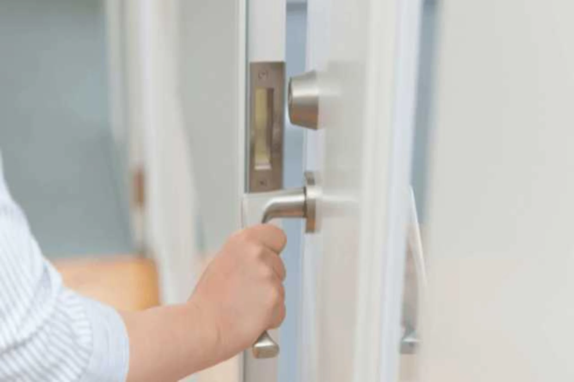 室内ドアは"開き戸・引き戸" どちらがいいの？リフォーム費用・部屋別の向いているドアの種類は？