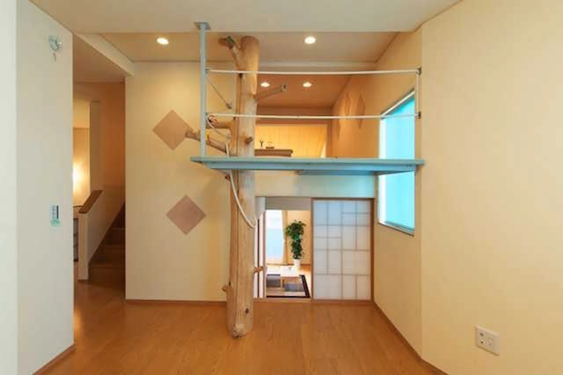 サムネイル:ロフトタイプでキッズにも