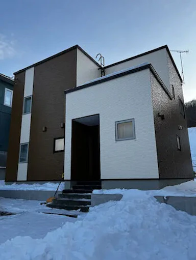 [174万円]外壁屋根塗装でキレイに