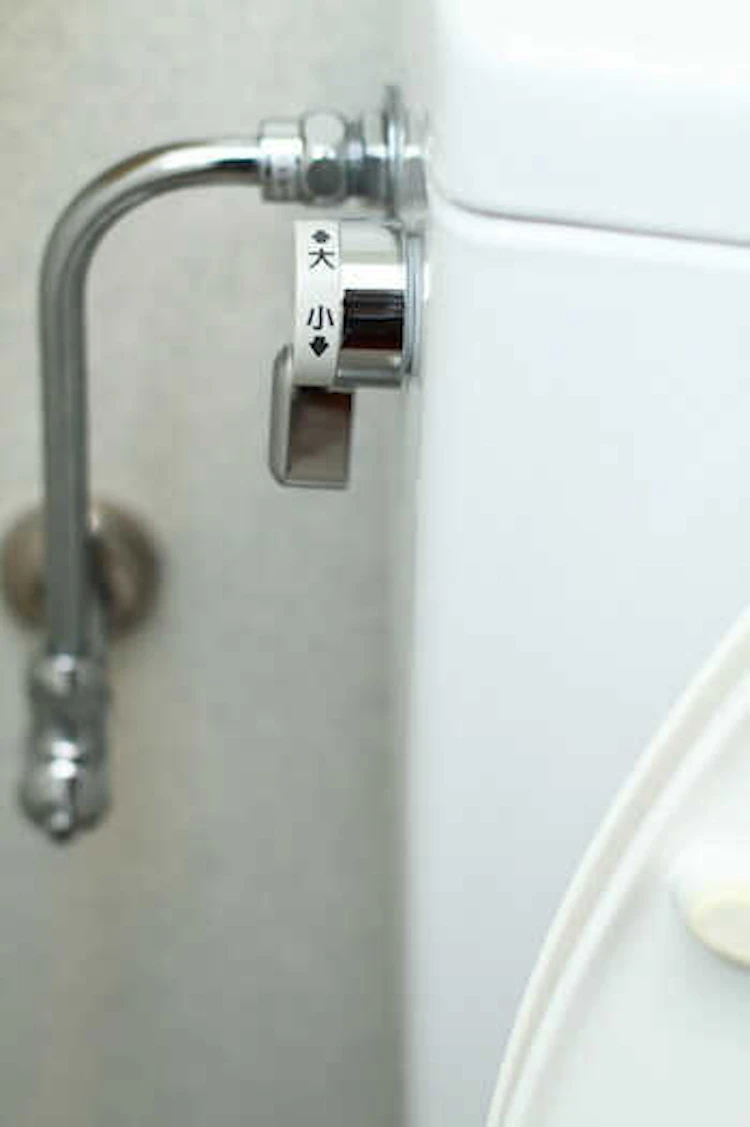 ウォシュレット(温水洗浄便座)取り付けのポイント【日本の家庭の7割が使っている!】