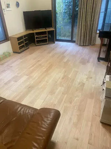 【50〜100万円】フローリングを無垢材に