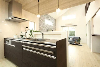 キッチンの種類は全8タイプ!特徴とライフスタイルに合った選び方をご紹介