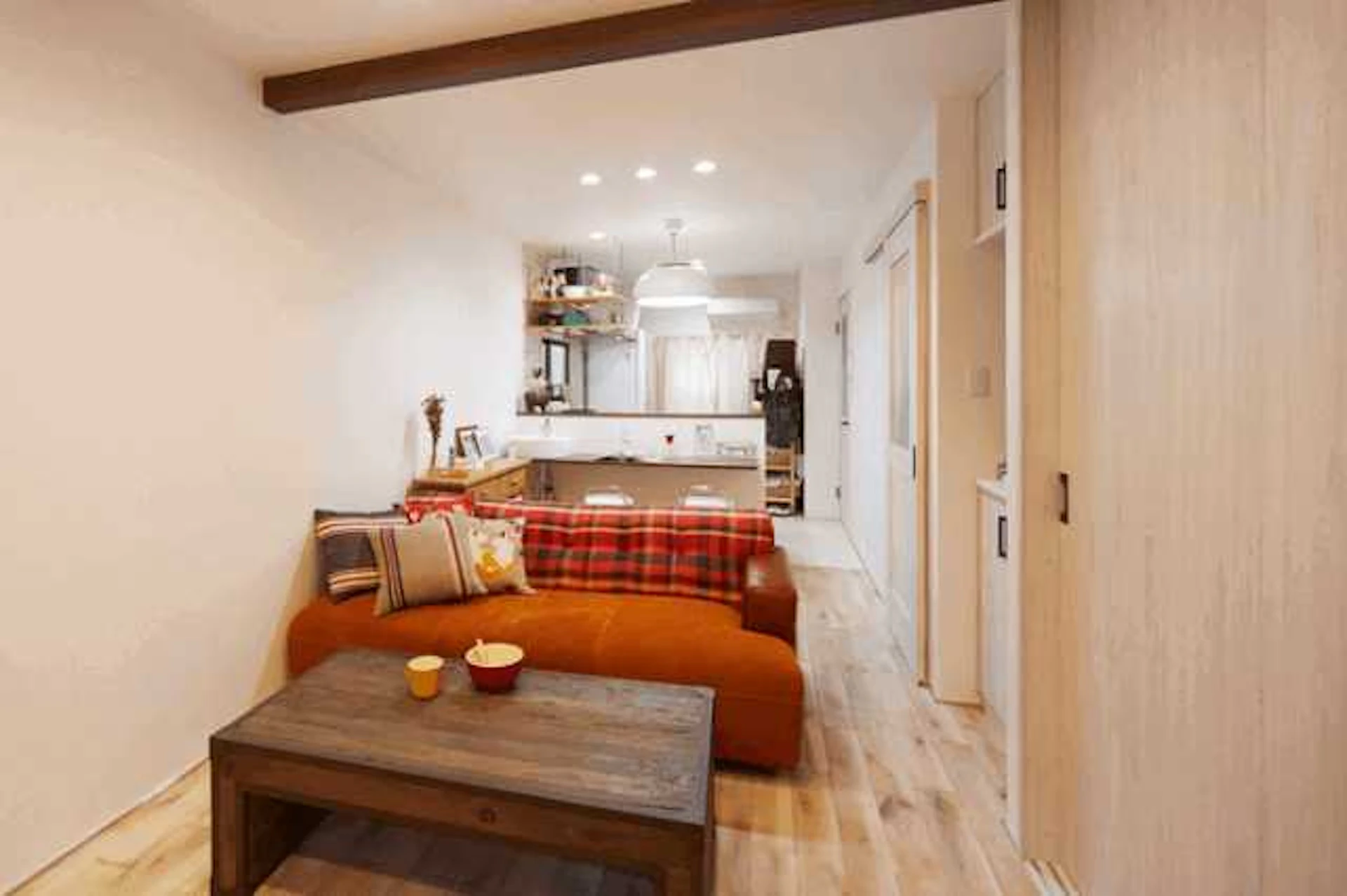 おしゃれなリビングリフォームの予算は、50万円～が目安