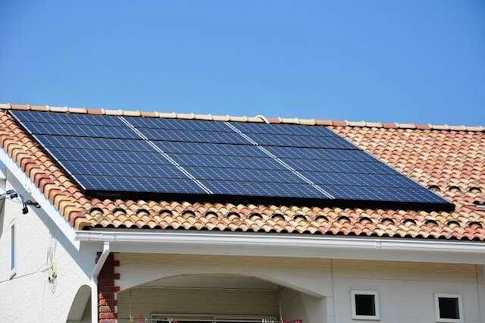 家庭用太陽光発電の導入