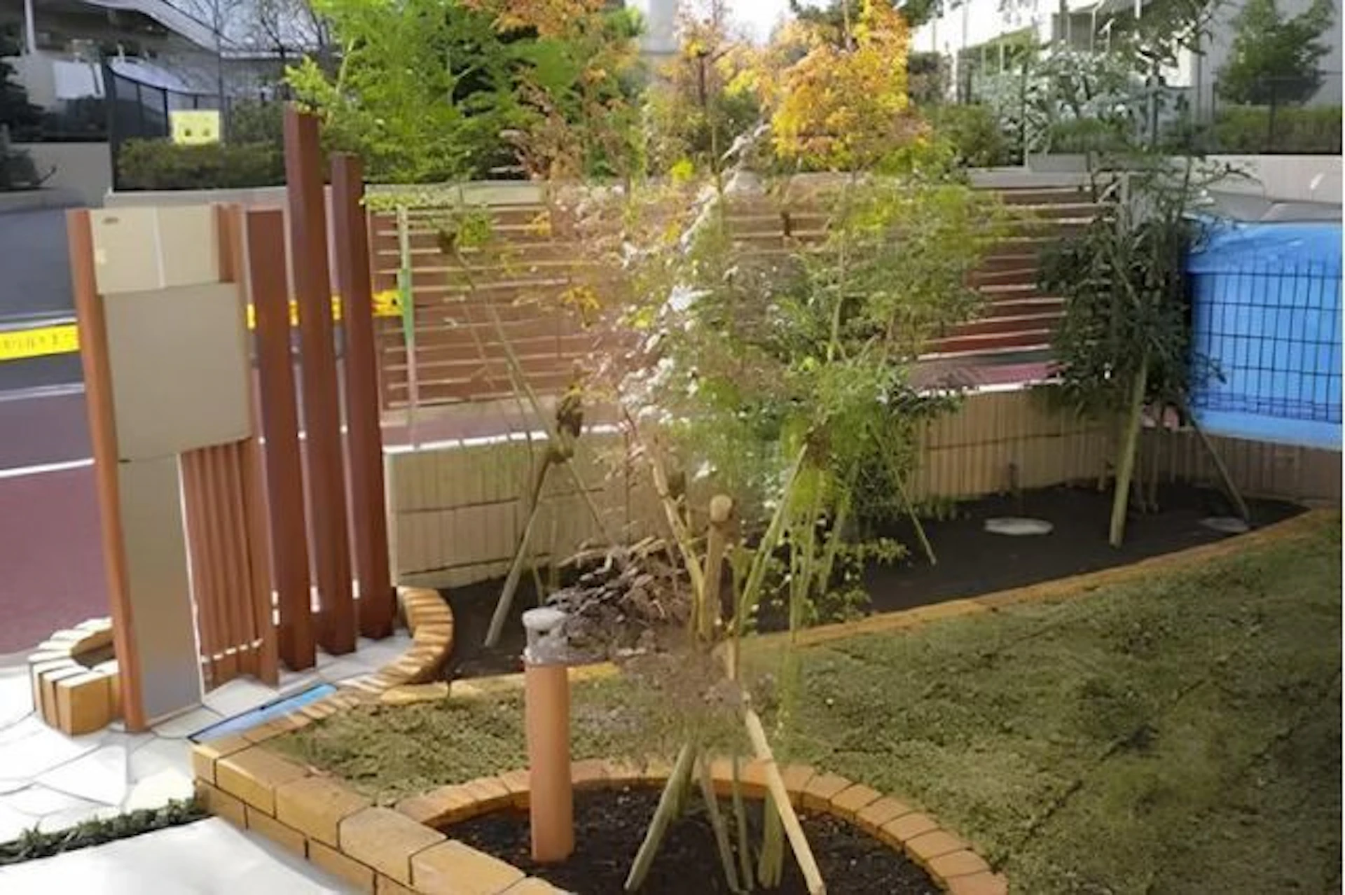 外構をおしゃれにするポイント ③ 植栽と組み合わせる