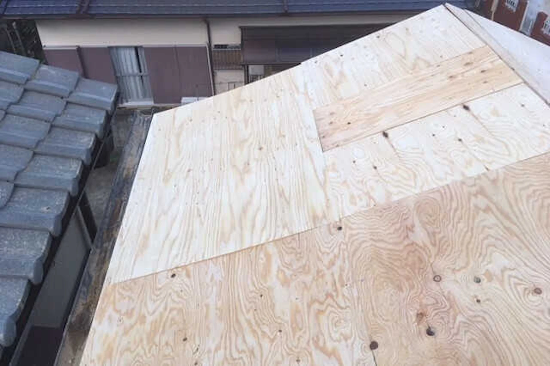 トタン屋根のリフォーム費用【修理／塗装／張り替え／カバー工法】