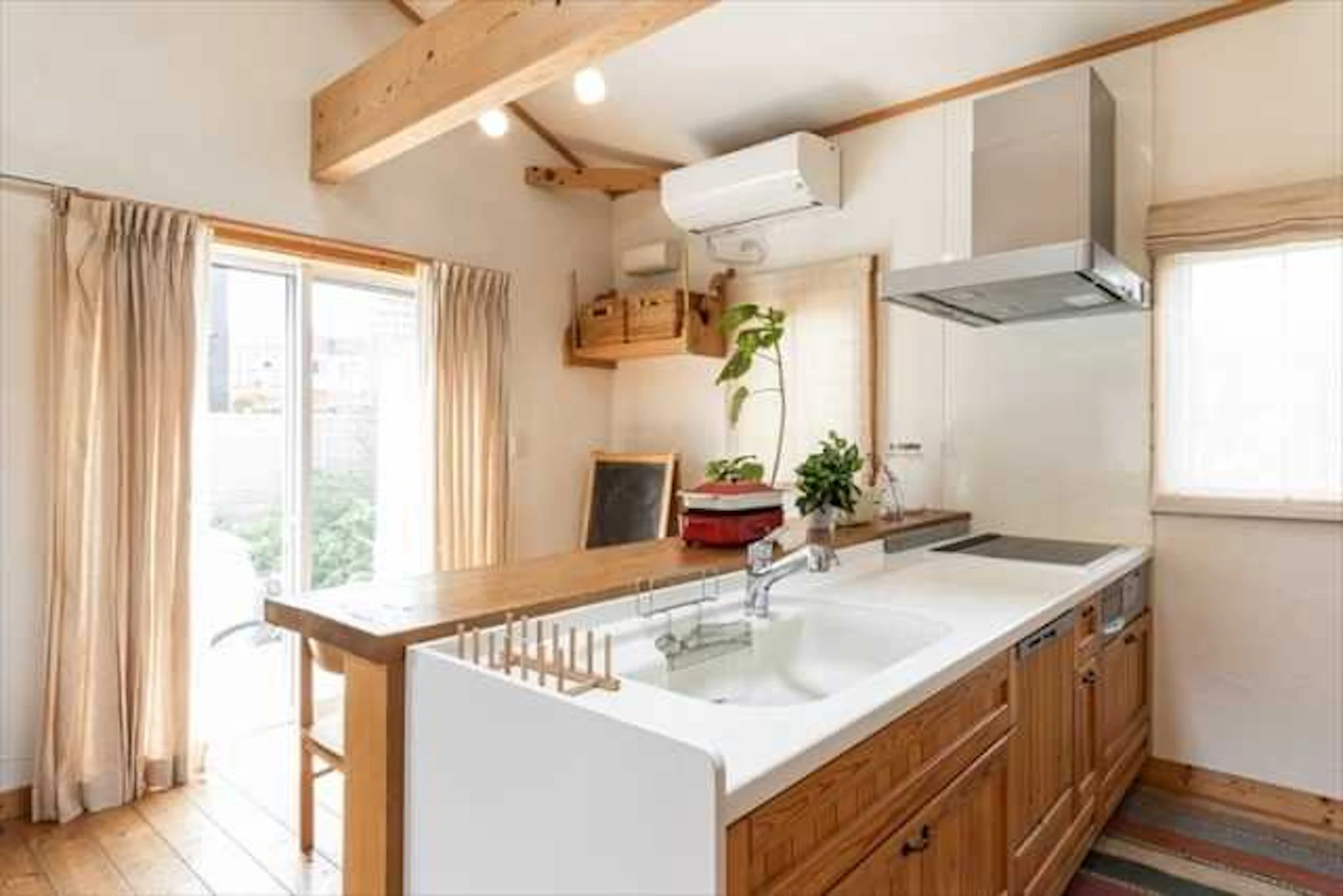 サムネイル：【部分別】水回りを移動するリフォームの費用は？相場と注意点を徹底解説