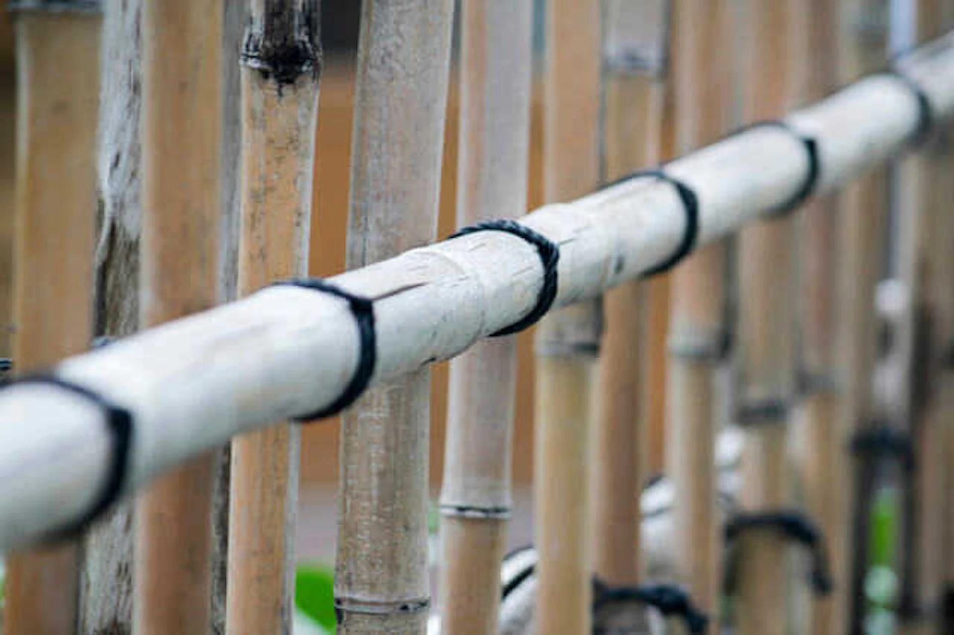 サムネイル:和の雰囲気の玄関でお客さまをお出迎え♪DIYでコストを抑える