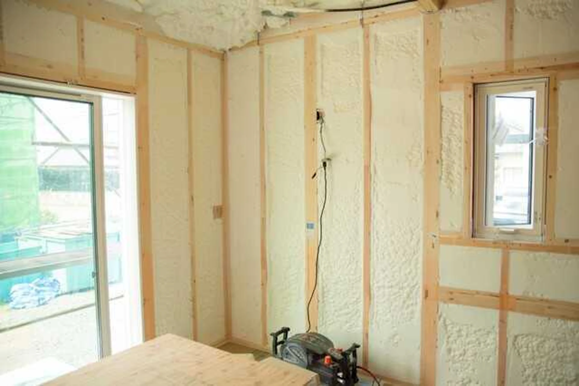 【家の中が寒いなら、断熱リフォームがおすすめ】