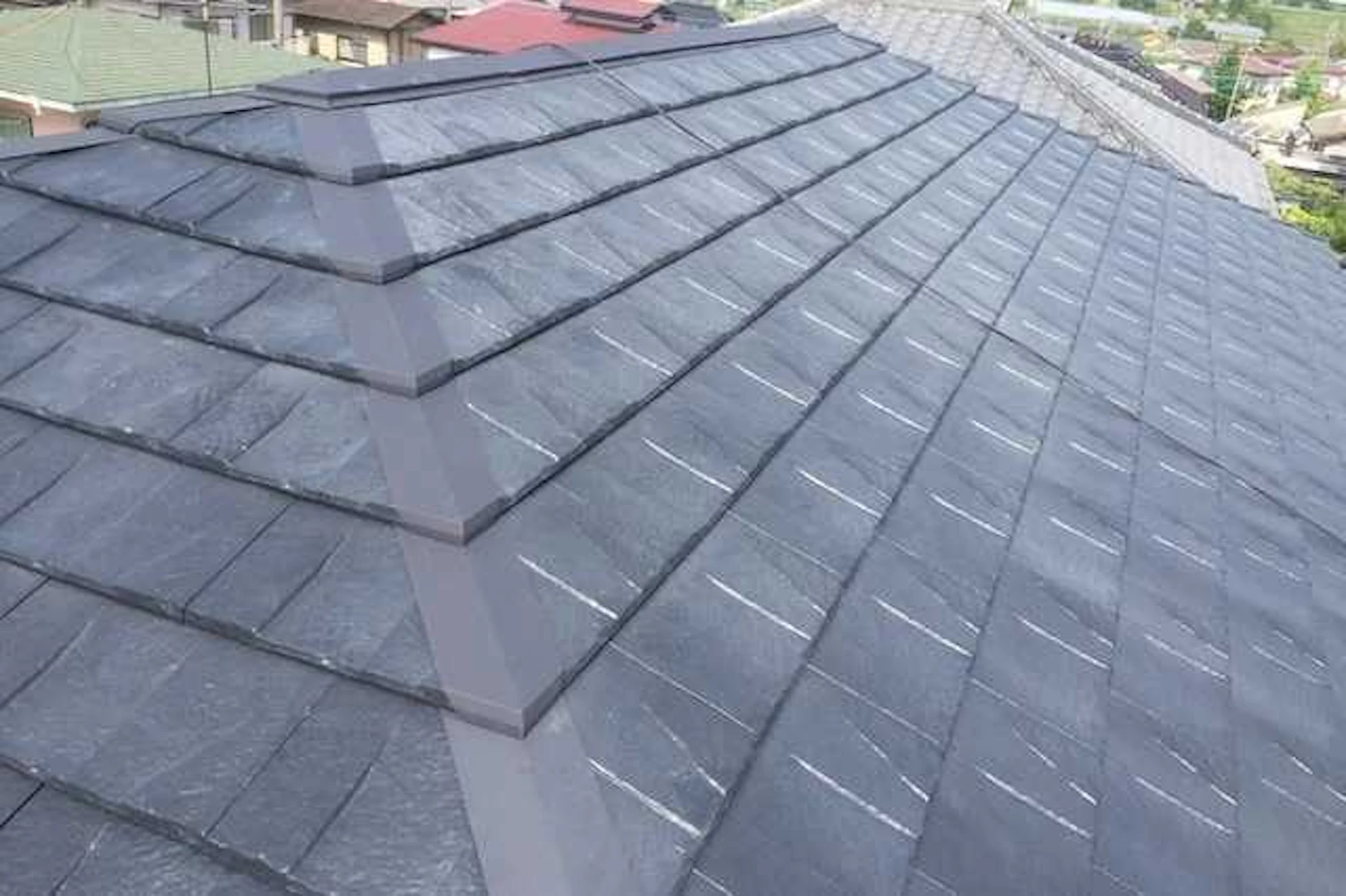 スレート屋根の葺き替えリフォーム事例