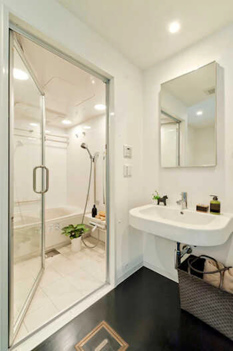 気になる方はドアをガラス扉にする方法も◎