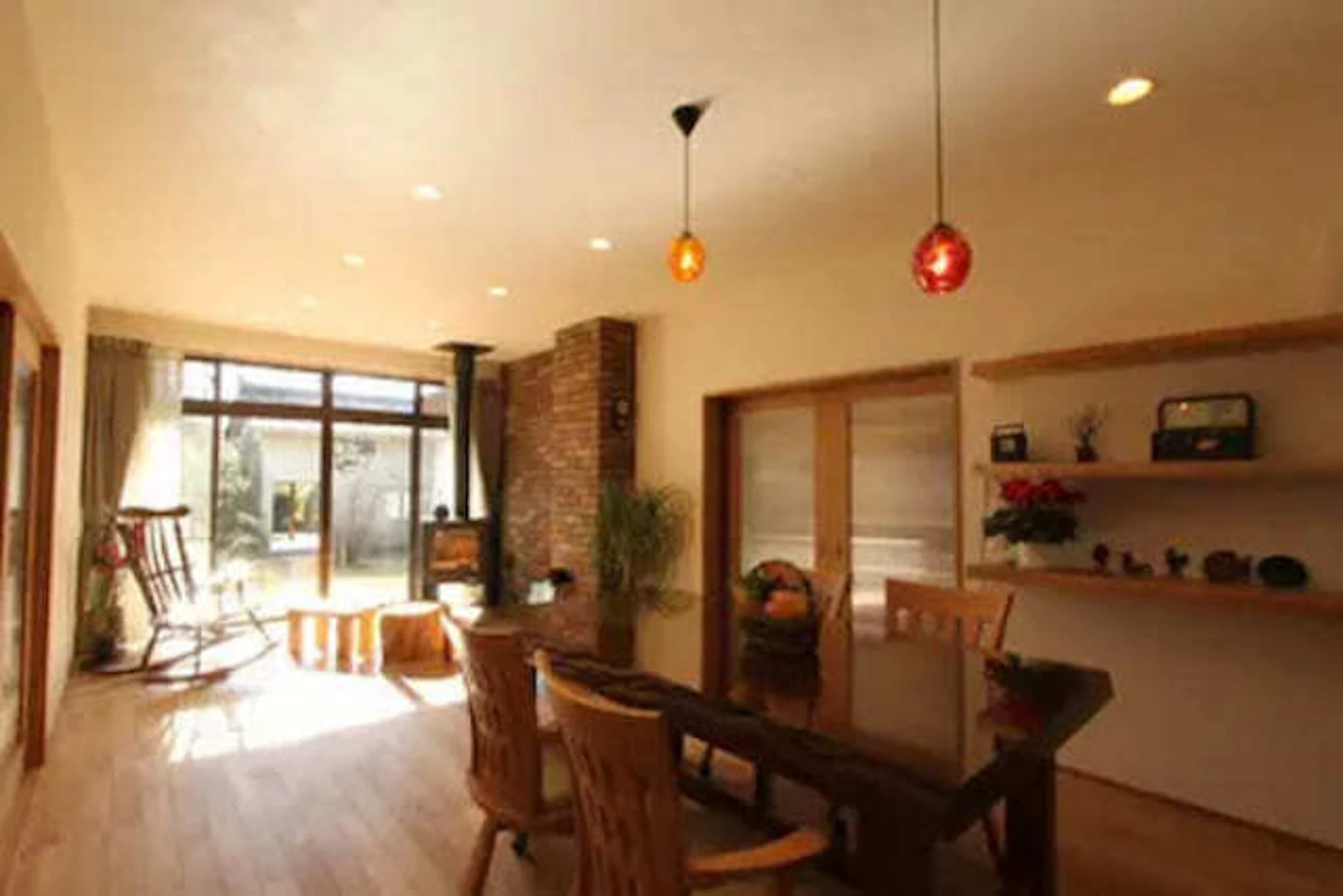 事例5：リゾートテイストな雰囲気を演出したリフォーム