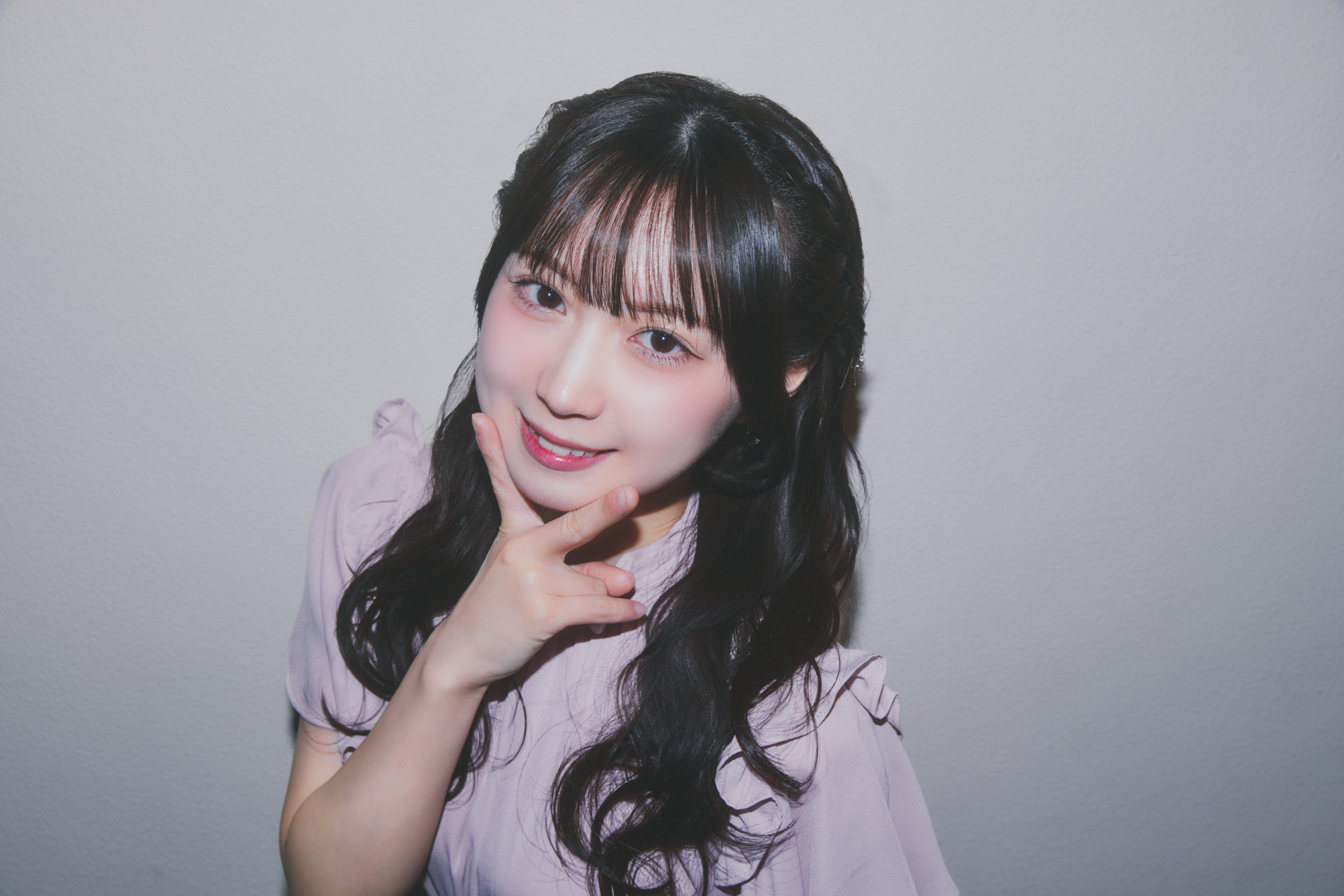 セミトップランカー
山田杏華(ジャンル:タレント)