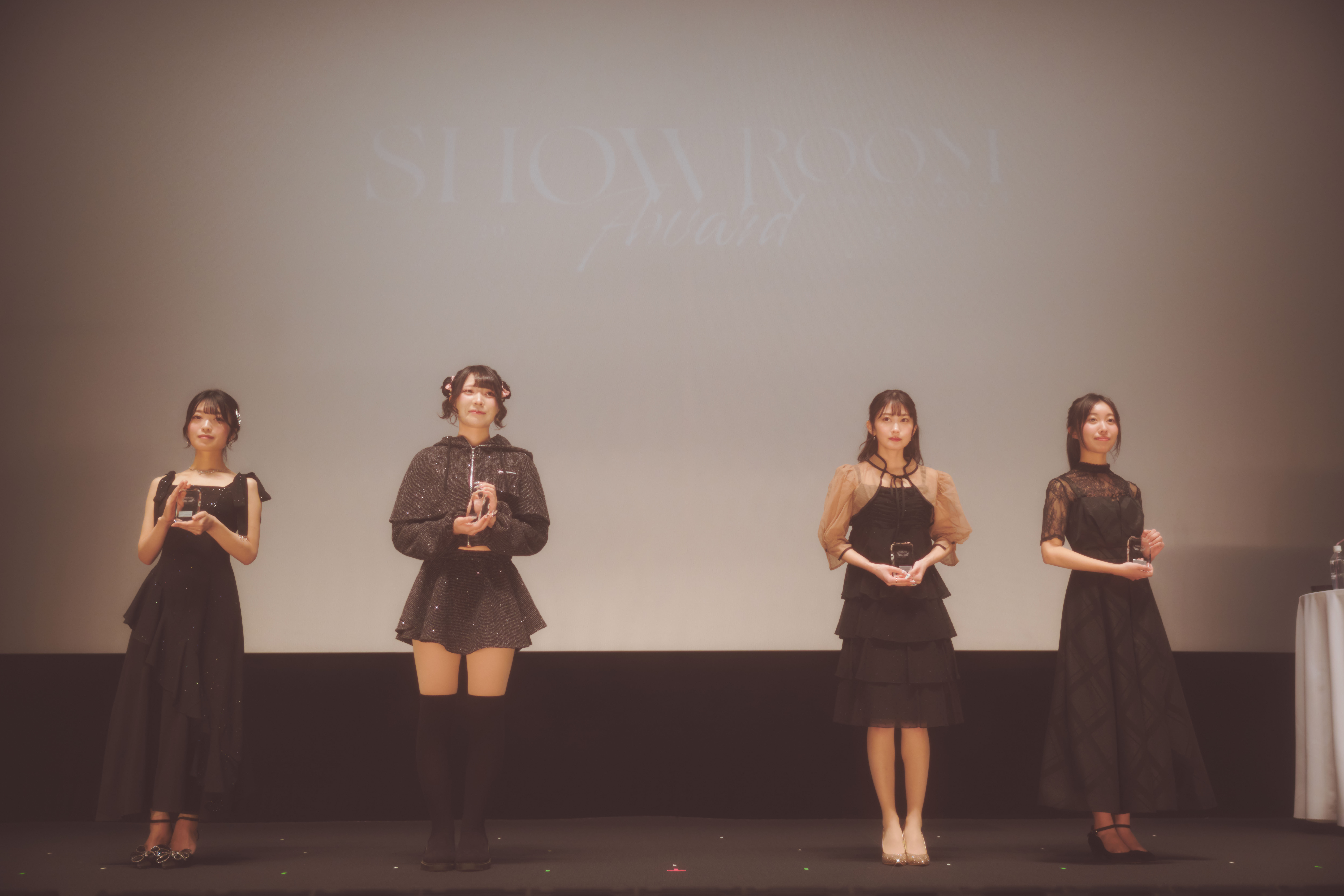 ミスコン・ミスターコンの優秀ライバーを表彰