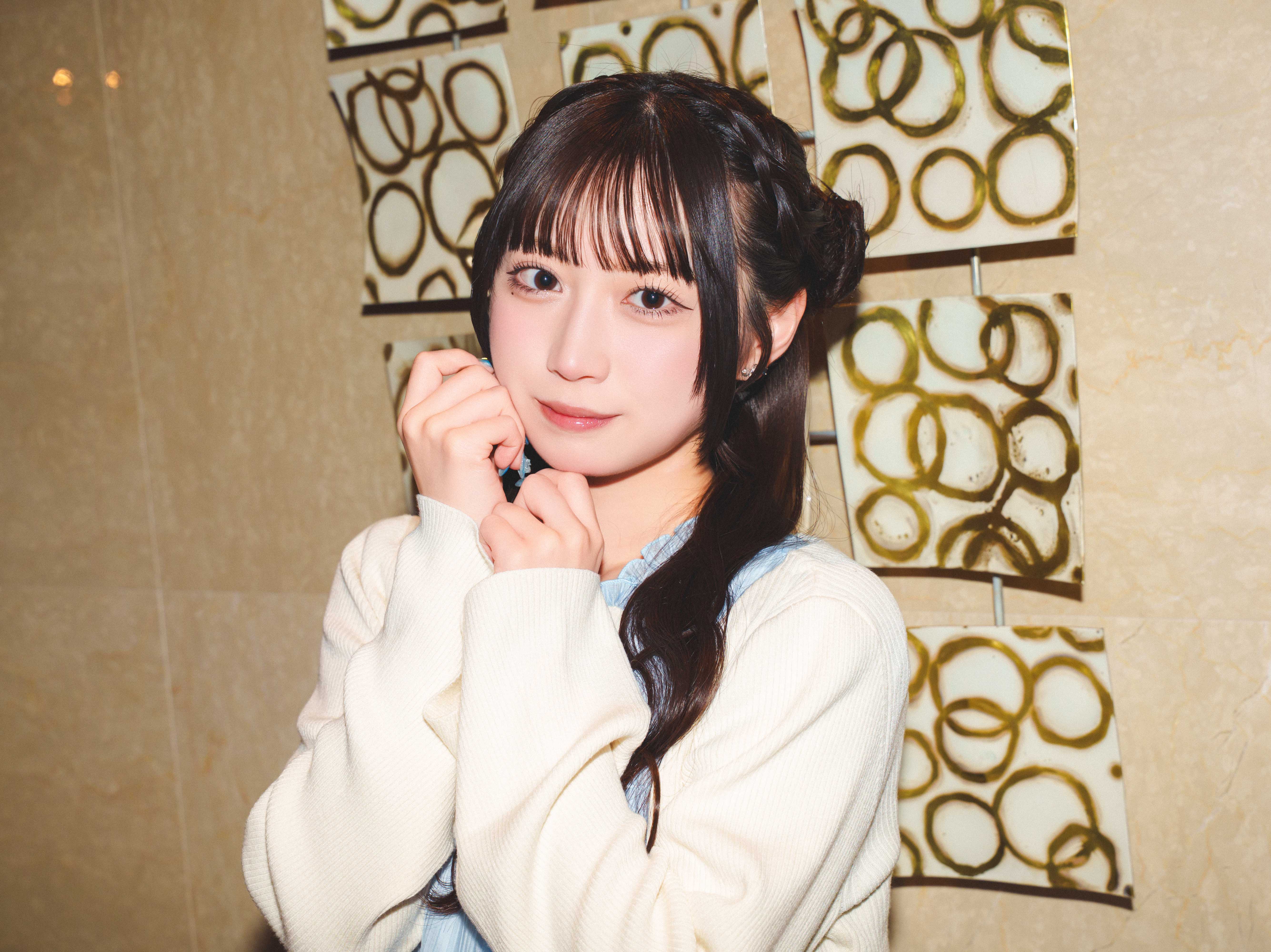 タレントジャンル 2位
山田杏華 
