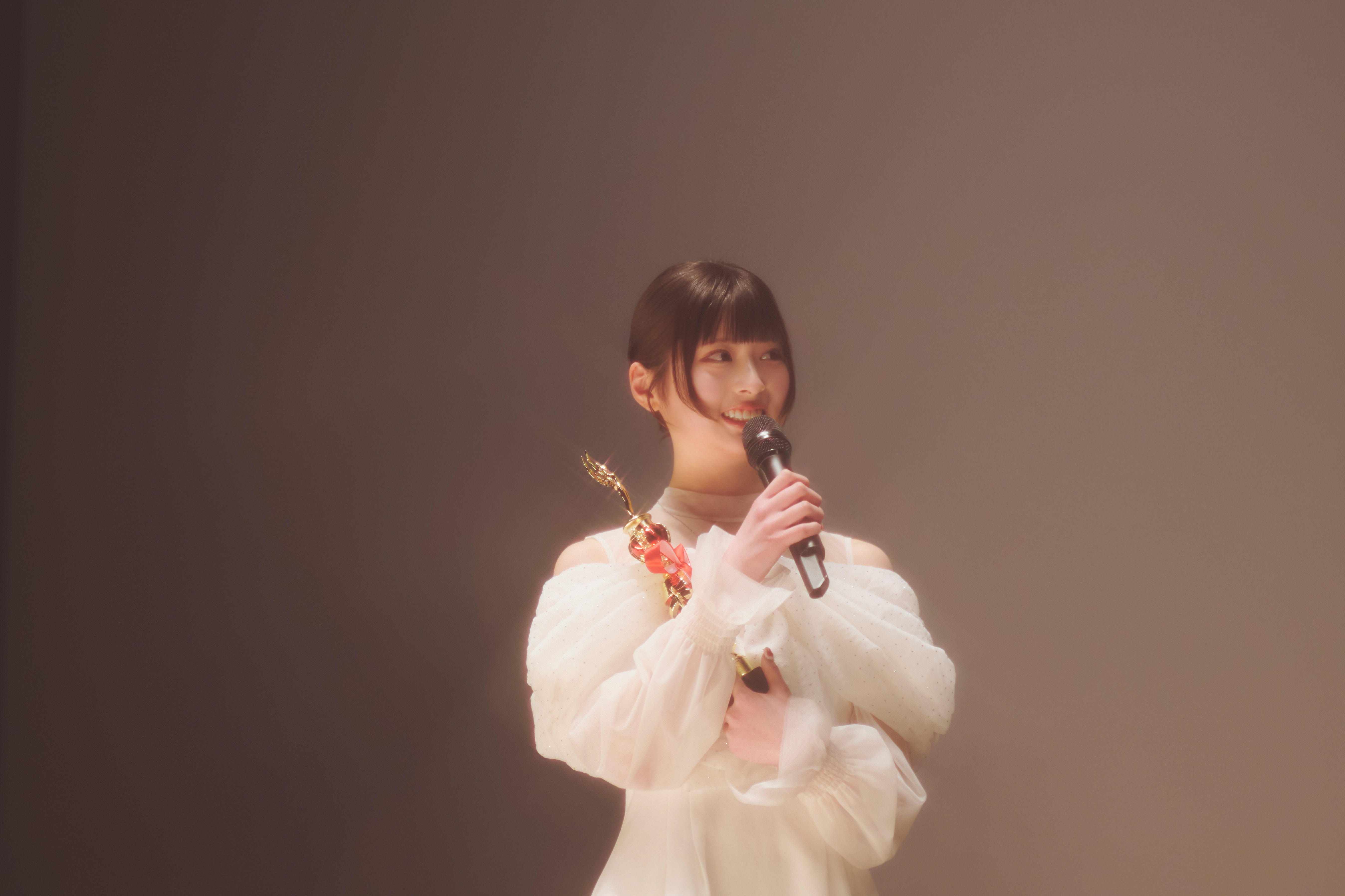 アイドルグループ各賞の発表からスタート！