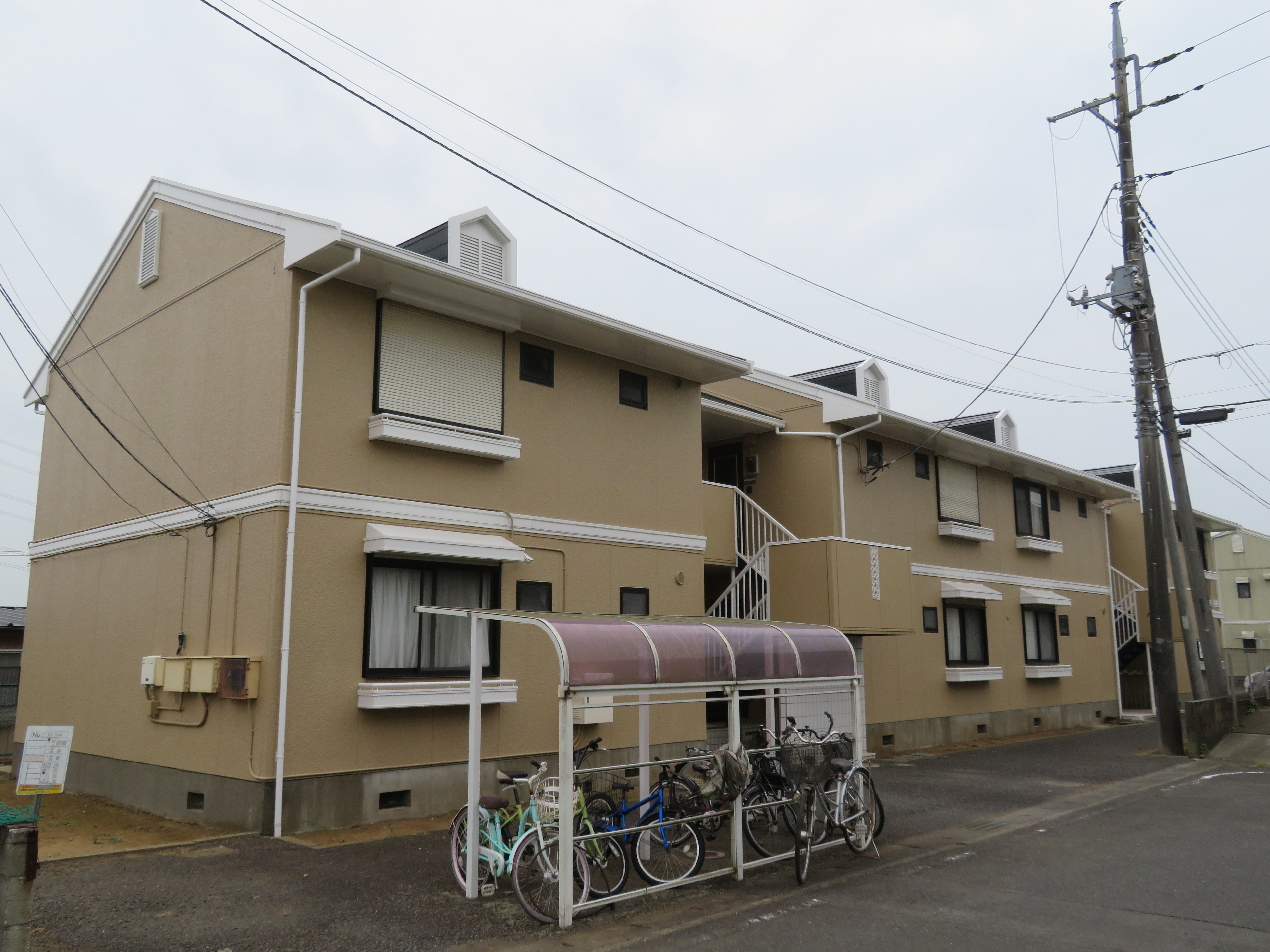 牛久市上柏田 大和ハウスのアパートの屋根・外壁塗装