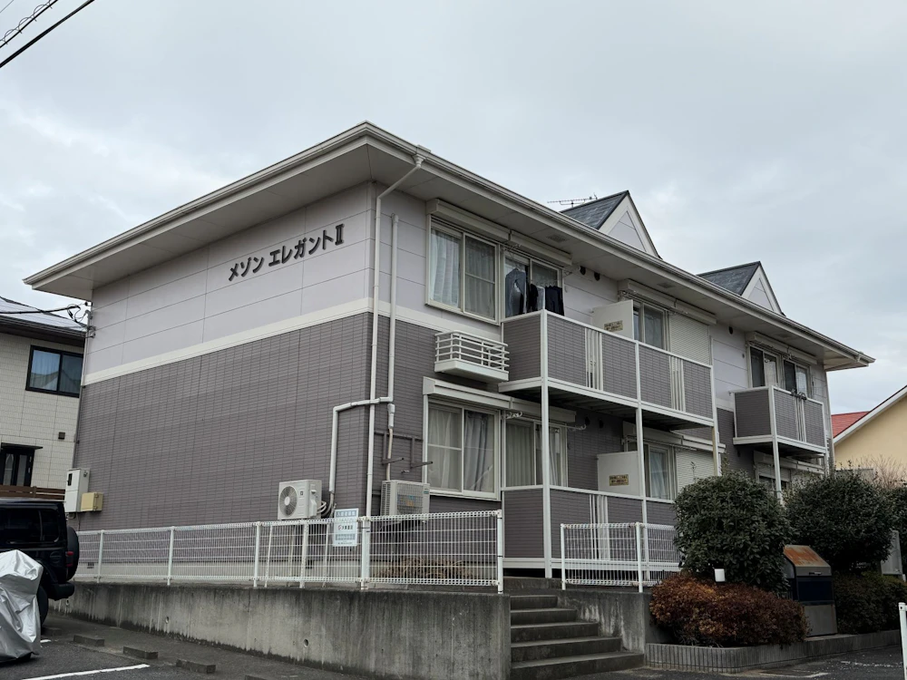 日立市 大東建託のアパートの屋根・外壁塗装・屋根棟木の交換・一部サイデイング交換 日立市 大東建託のアパートの屋根・外壁塗装・屋根棟木の交換・一部サイデイング交換❶ 施工前
