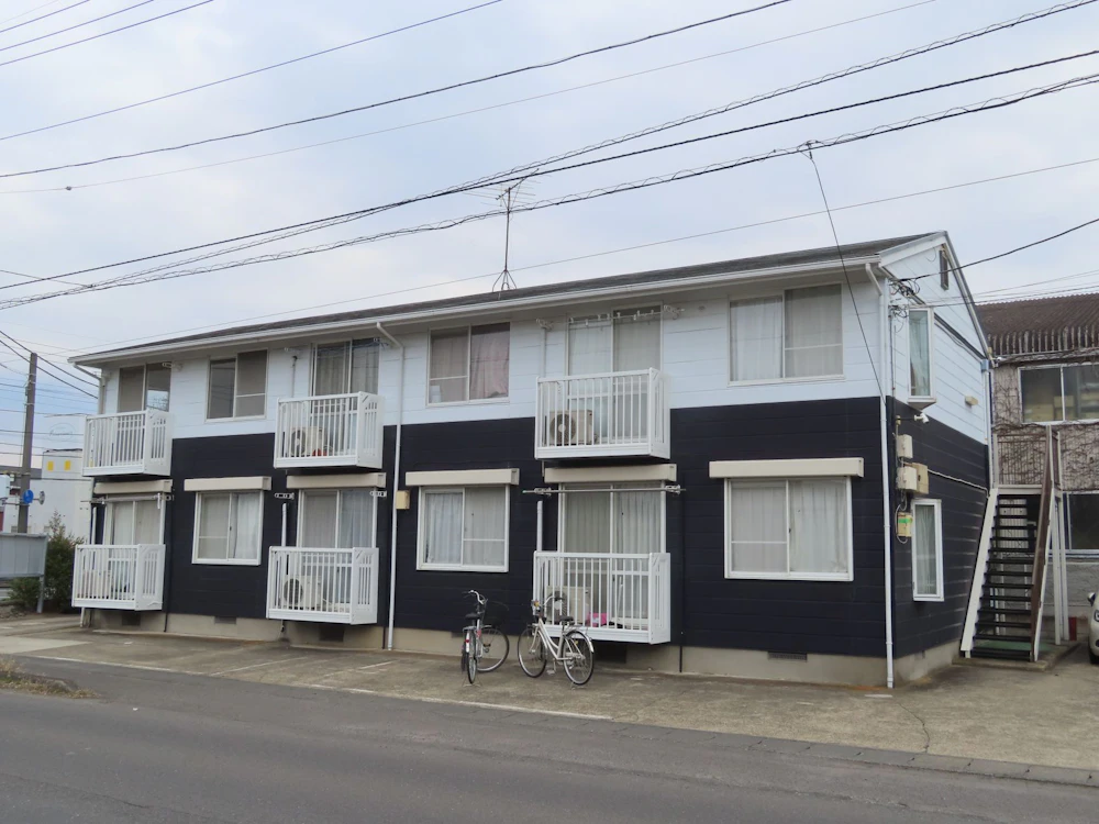 土浦市　アパートの屋根・外壁塗装 施工前