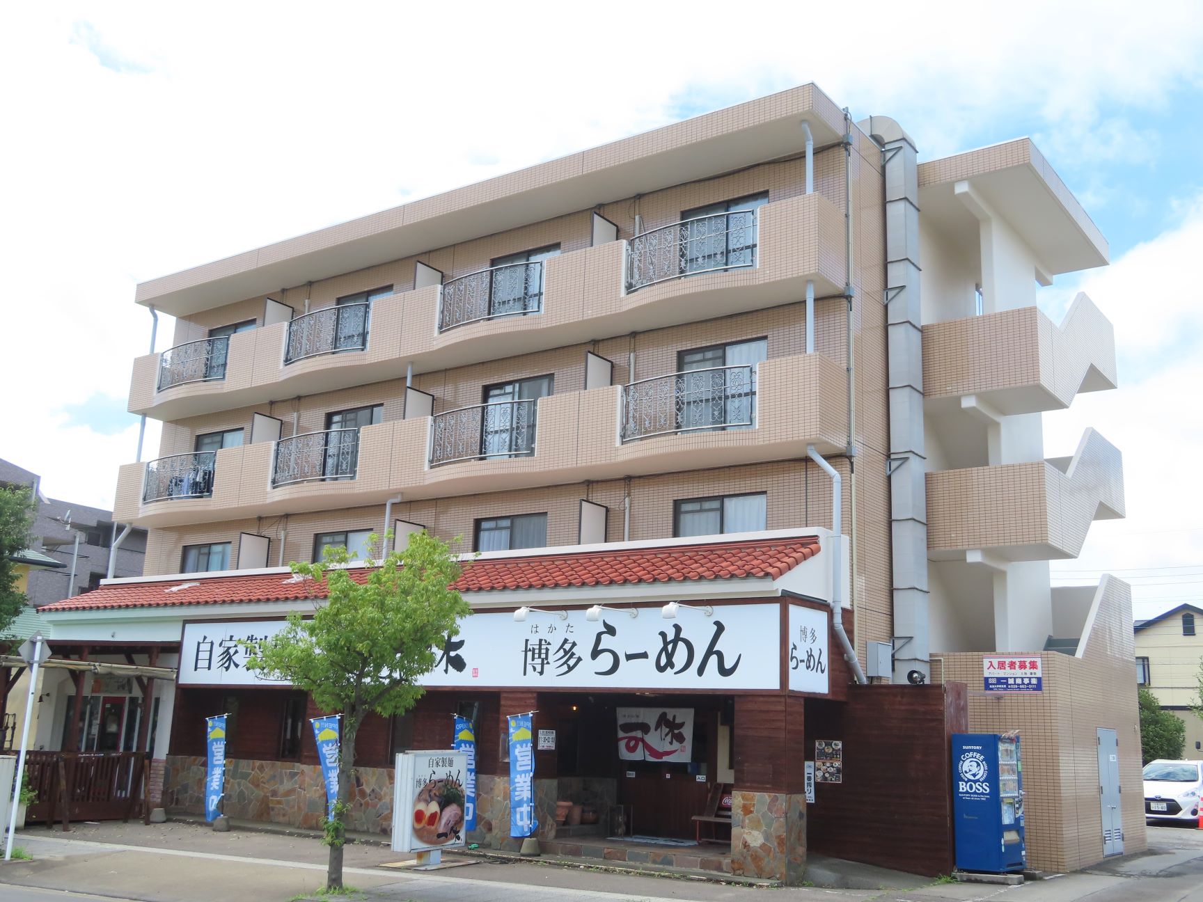 つくば市 テナントのマンションのタイル外壁のクリア塗装