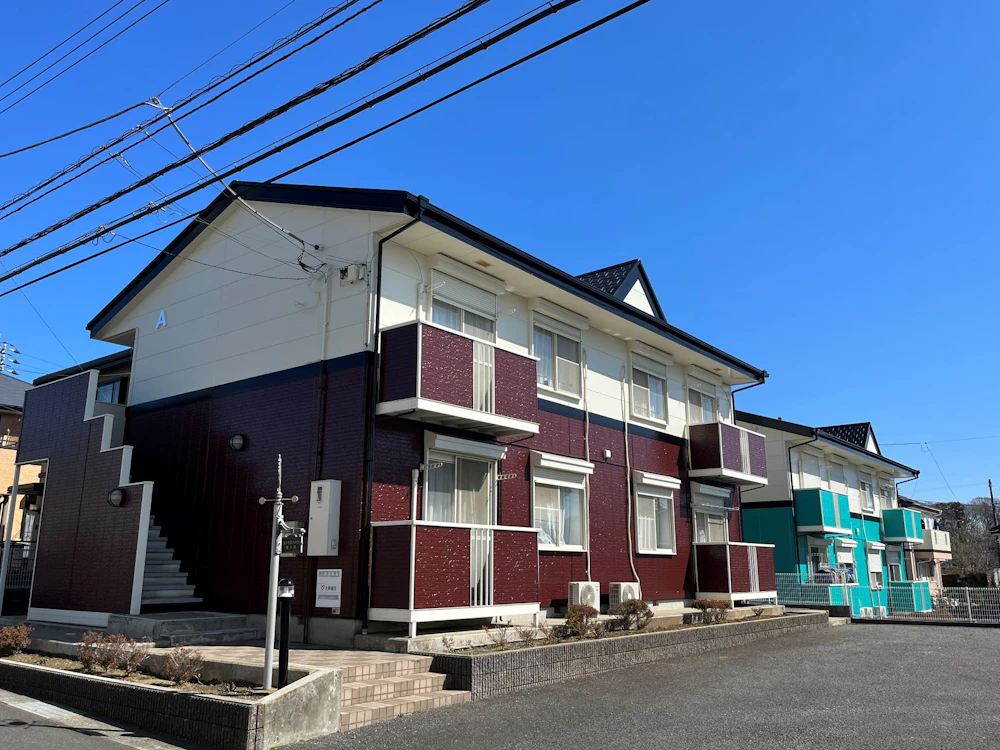龍ケ崎市 大東建託のアパートの屋根・外壁塗装・棟板金工事 施工後