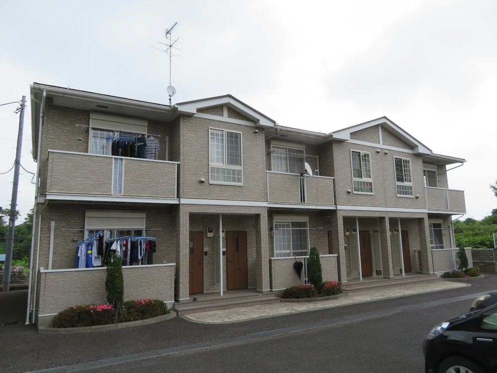 土浦市摩利山新田 大東建託のアパートの外壁クリア塗装・屋根カバー工法 施工前