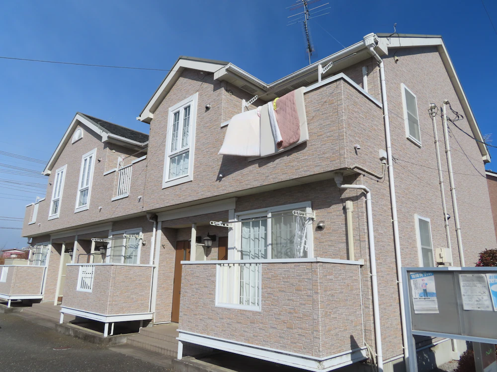 栃木市 アパートの屋根カバー工法・外壁クリア塗装 施工前
